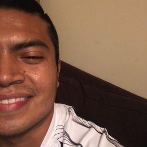 Meet your Posher, Javier